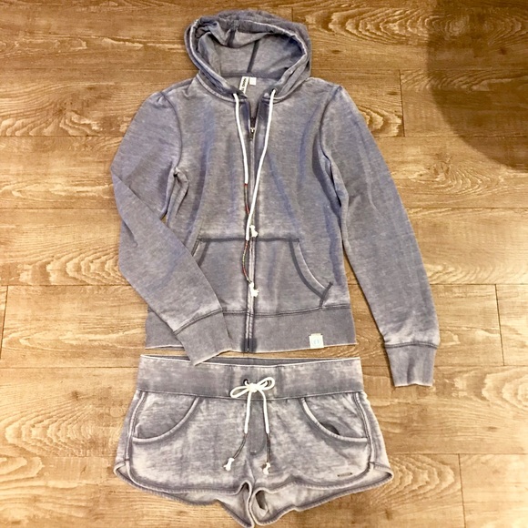 Hang Ten Tops - Hang Ten hoody and shorts